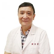 <b>周和平</b>